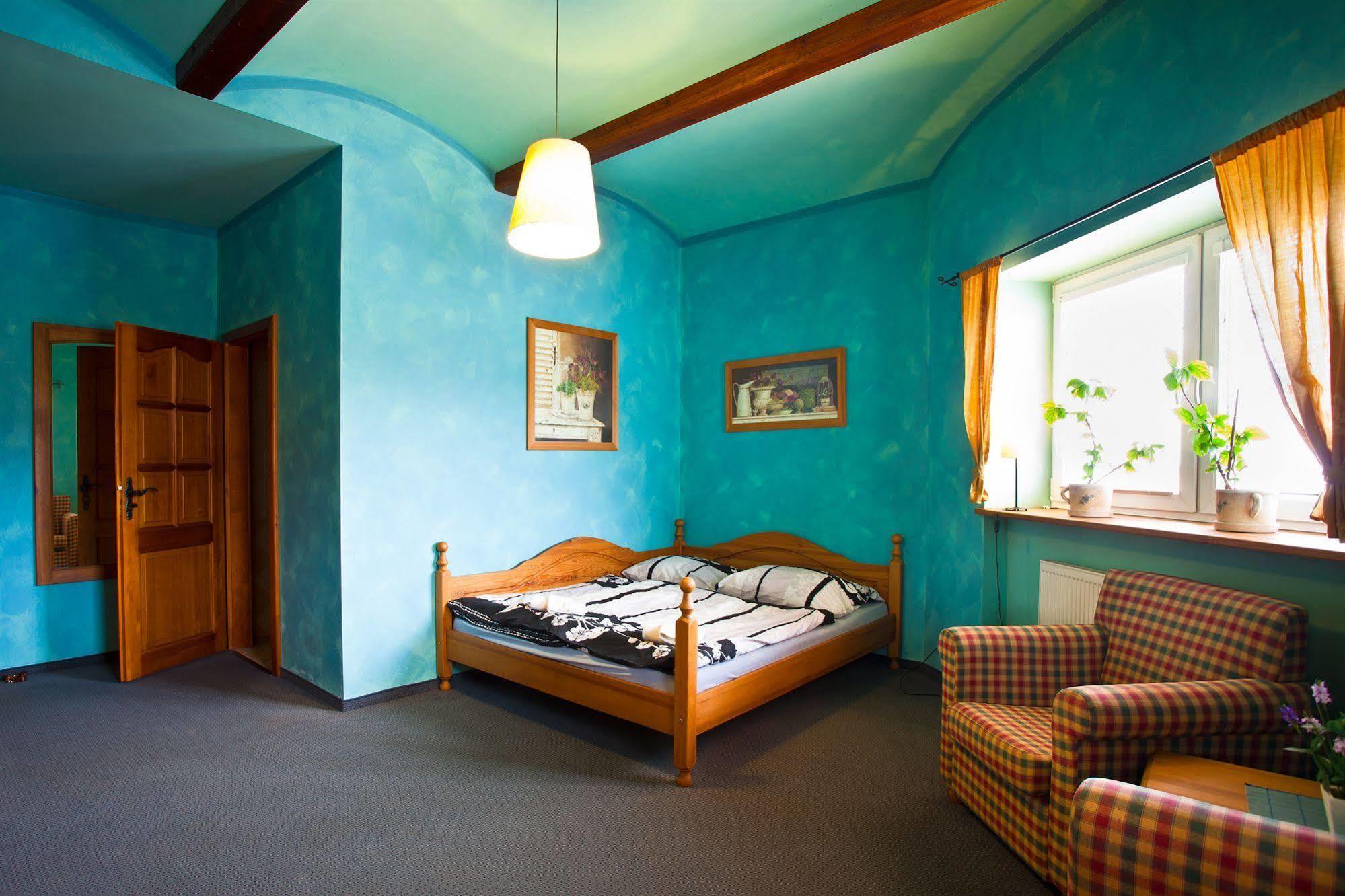 Hotel U Simla Karlovy Vary Exterior photo