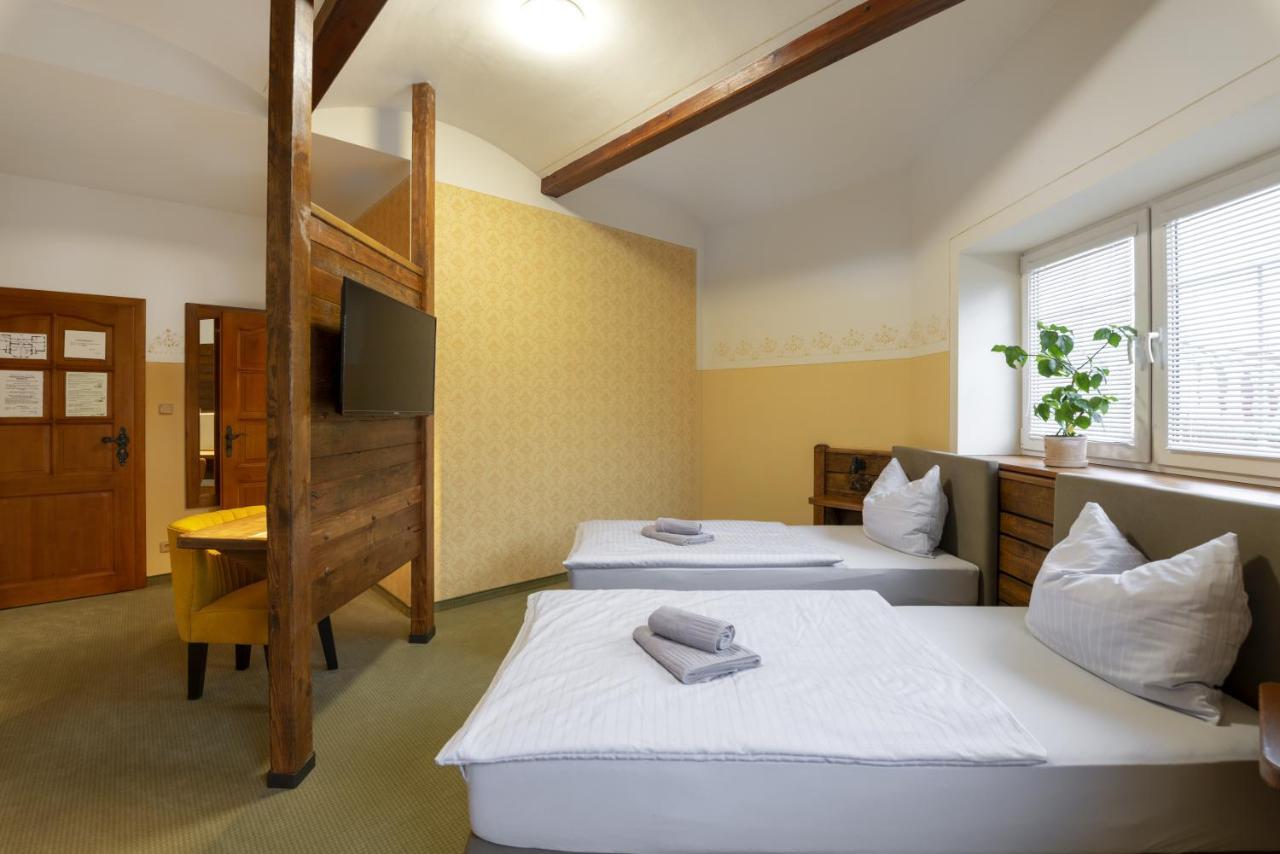 Hotel U Simla Karlovy Vary Exterior photo