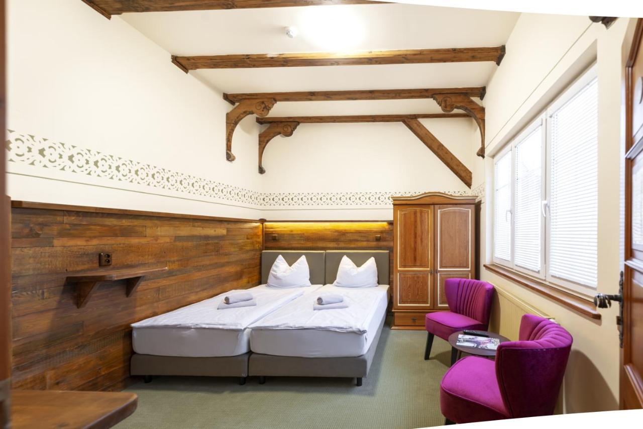 Hotel U Simla Karlovy Vary Exterior photo